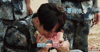 吃瓜群众变情侣,一段瓜田下的浪漫邂逅