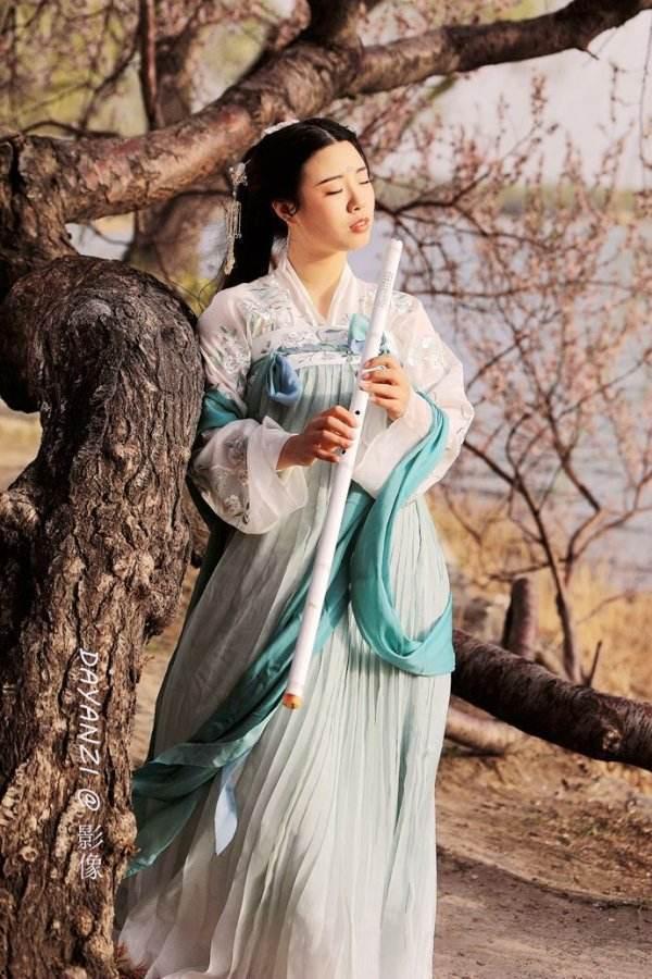 吃瓜事件汉服,一场穿越千年的时尚碰撞