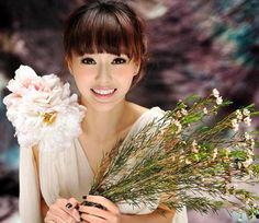 吃瓜唐风少女图片,瓜田里的古韵风情