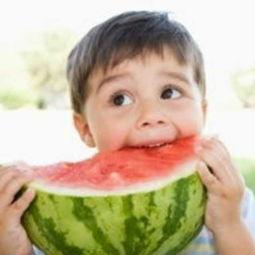 孩子吃瓜的头像,孩子吃瓜头像萌翻众人