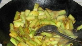 天津伯伯吃瓜,天津伯伯的夏日吃瓜趣事