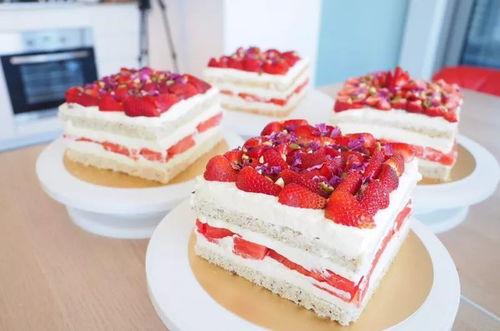 吃瓜蛋糕师,师生间的甜蜜互动与创意烘焙之旅