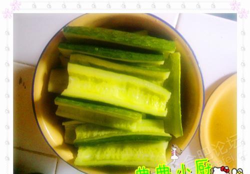 胶瓜可以干吃吗怎么吃,探索美味与营养的双重享受