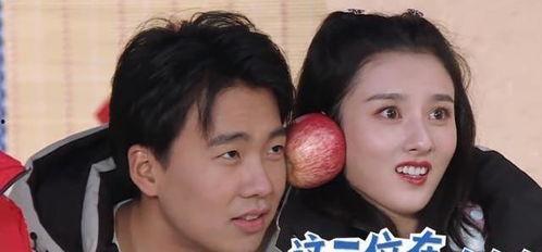 深夜吃瓜团体成员,揭秘娱乐圈幕后故事