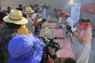 吃瓜比赛的人视频,吃瓜比赛视频盘点，谁才是瓜王？