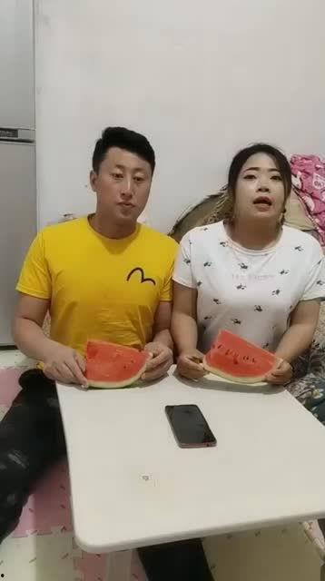 吃瓜比赛的人视频,吃瓜比赛视频盘点，谁才是瓜王？